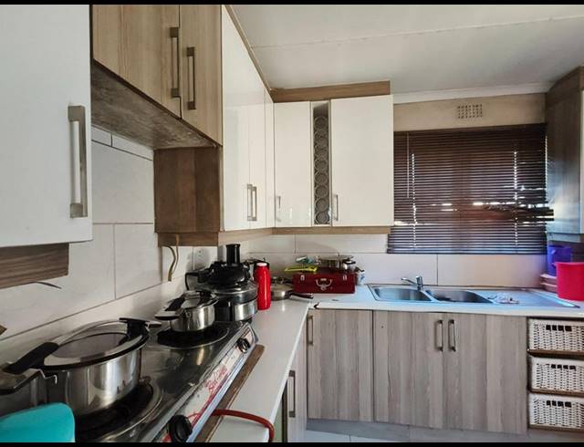 3 BEDROOM HOUSE FOR SALE IN NCAMBEDLANA